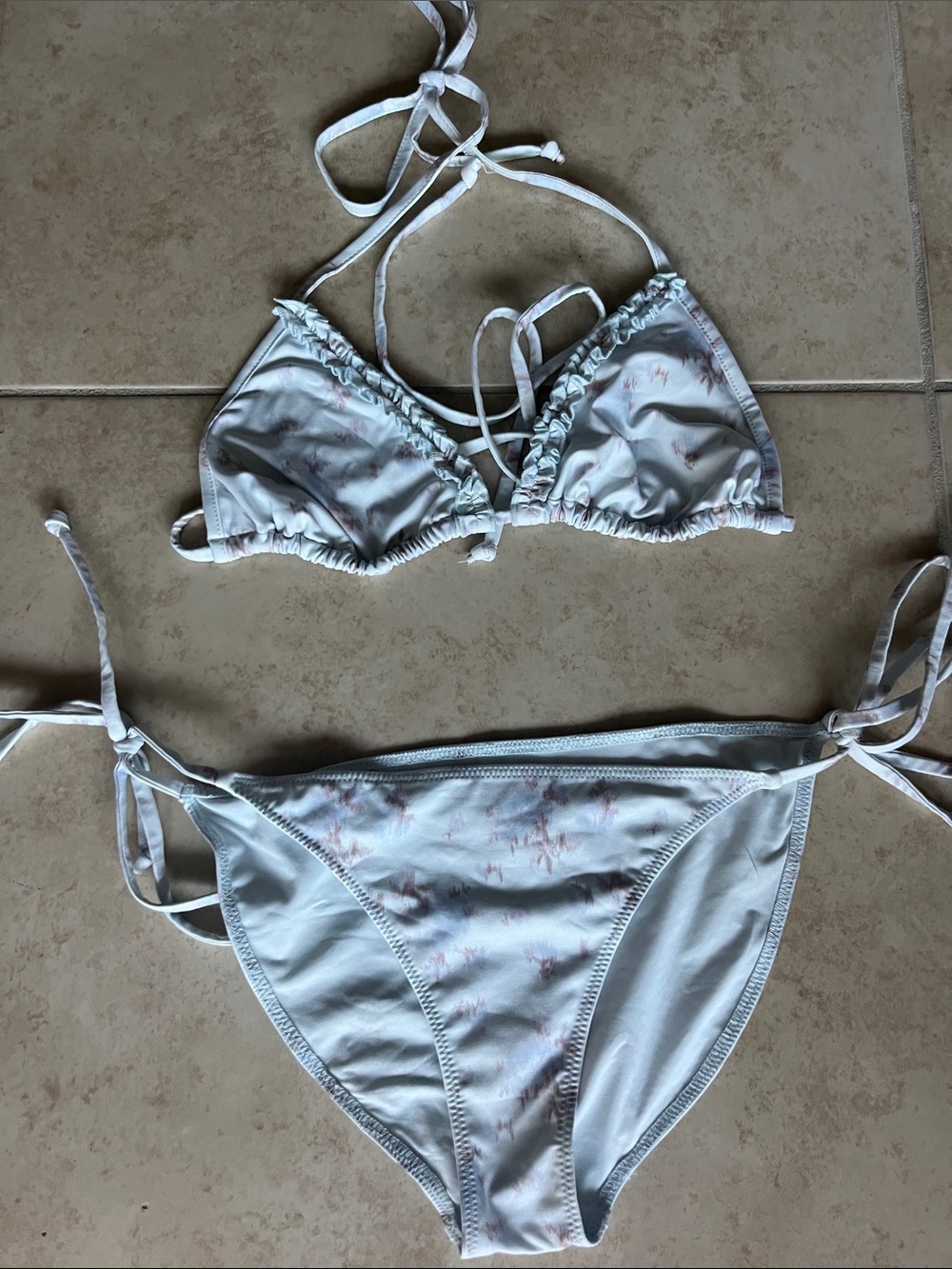 Size Small Love Shack Fancy Women’s White Floral String Bikini Set